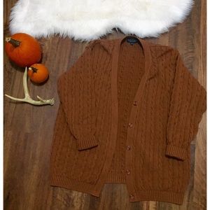 Oversized Burnt Orange Cardigan 🎃